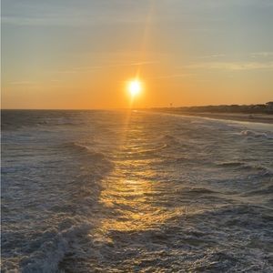 Meet your Posher, Chloe